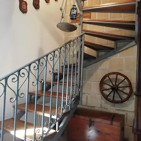 Casa *