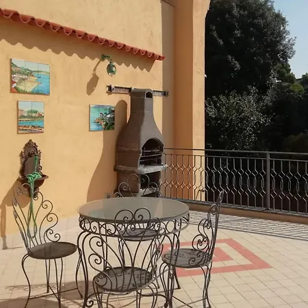 Casa * Naples
